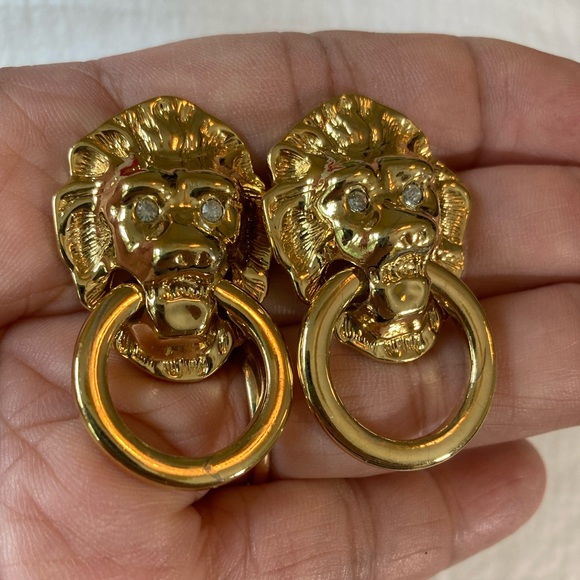KJL for Avon Kenneth Jay Lane Vintage Lion Door Knocker Statement Earrings - Picture 7 of 7